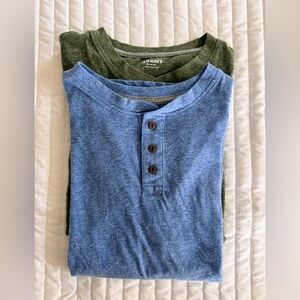 Big Boys Old Navy Heathered Blue & Olive Henley Short Sleeve Shirts, XL (14-16)